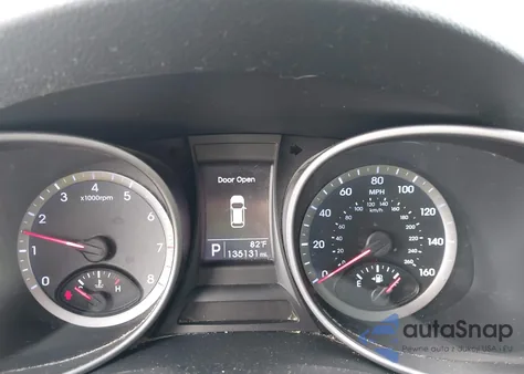 2016 Hyundai Santa Fe Sport 2.4L from USA, damaged, VIN 5XYZTDLB7GG317863